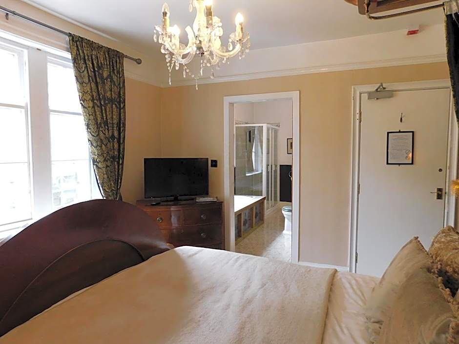 The Old Registry guest house