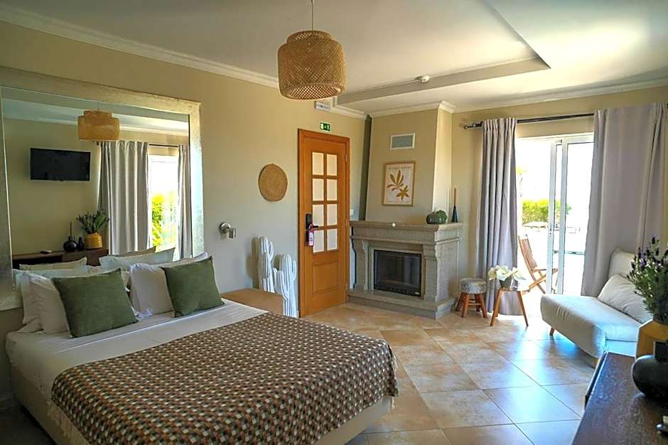 Arrifana Destination Suites