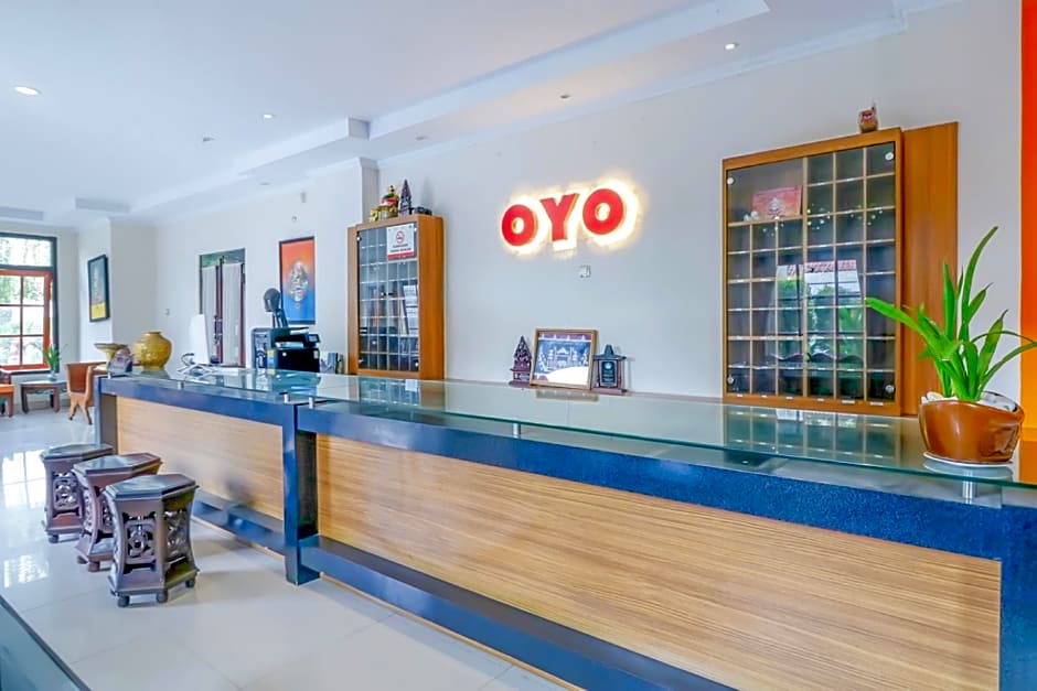 OYO 2225 Catur Adi Putra