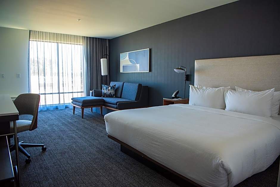 Courtyard by Marriott Lake City