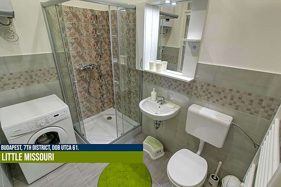 Little Americas Ring Apartments