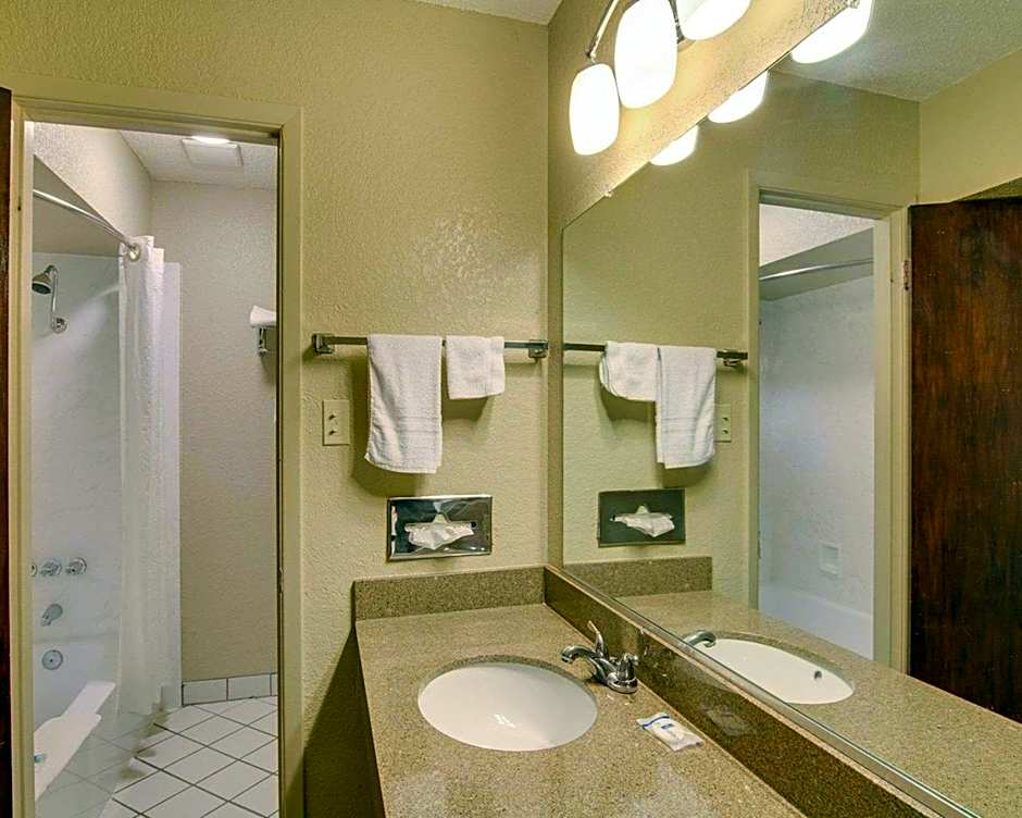 Days Inn By Wyndham Gatesville