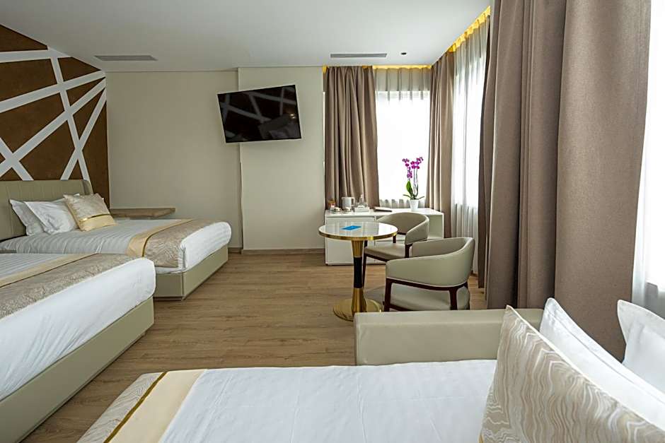 Sky Hotel Tirana