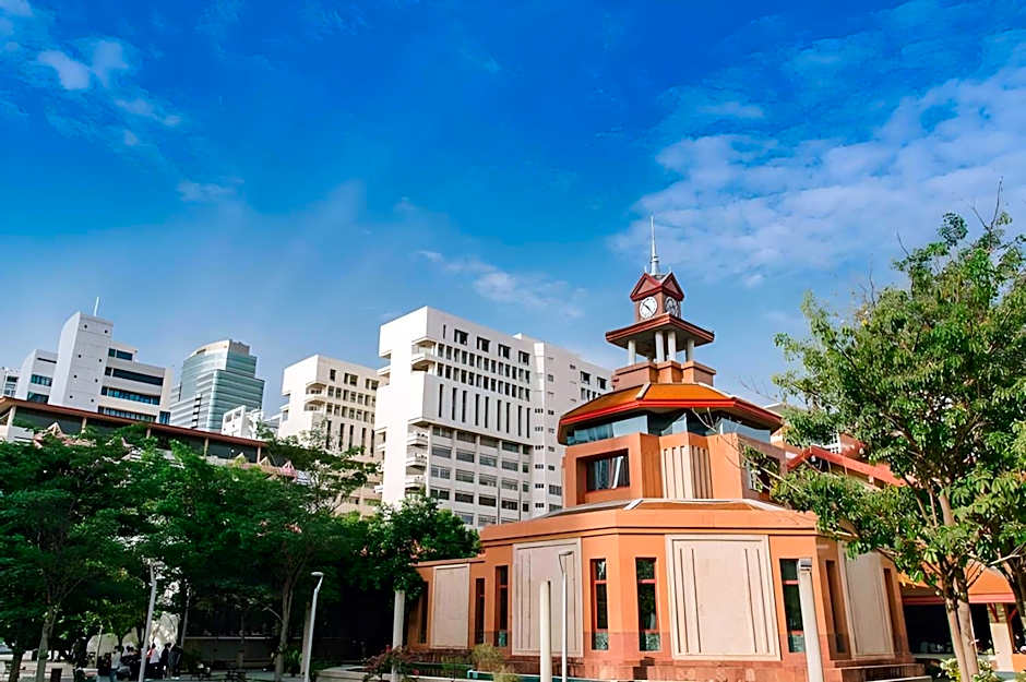 Episode 11 Hostel Sukhumvit