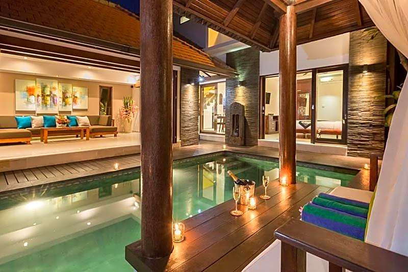ViLLA GREEN MANGO SEMINYAK BALI