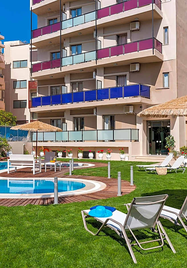 Leonidas Hotel & Apartments