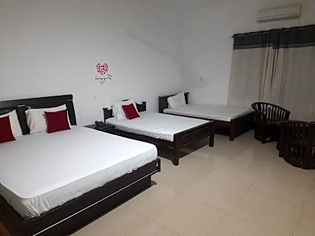 New Sunrise Hotel