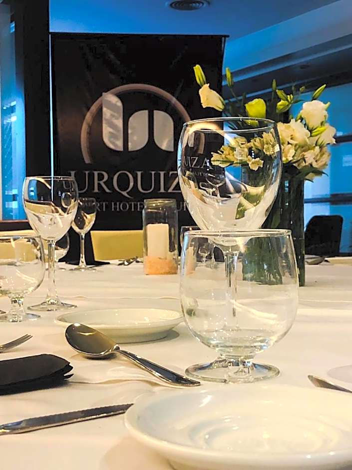 Urquiza Apart Hotel & Suites