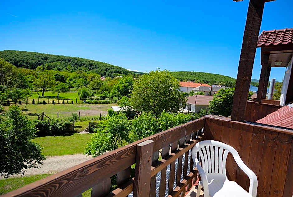 Alabástrom Panzió és Étterem