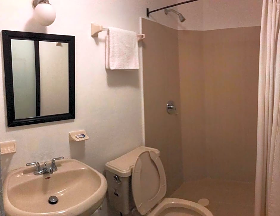 Casa Lek Hotel