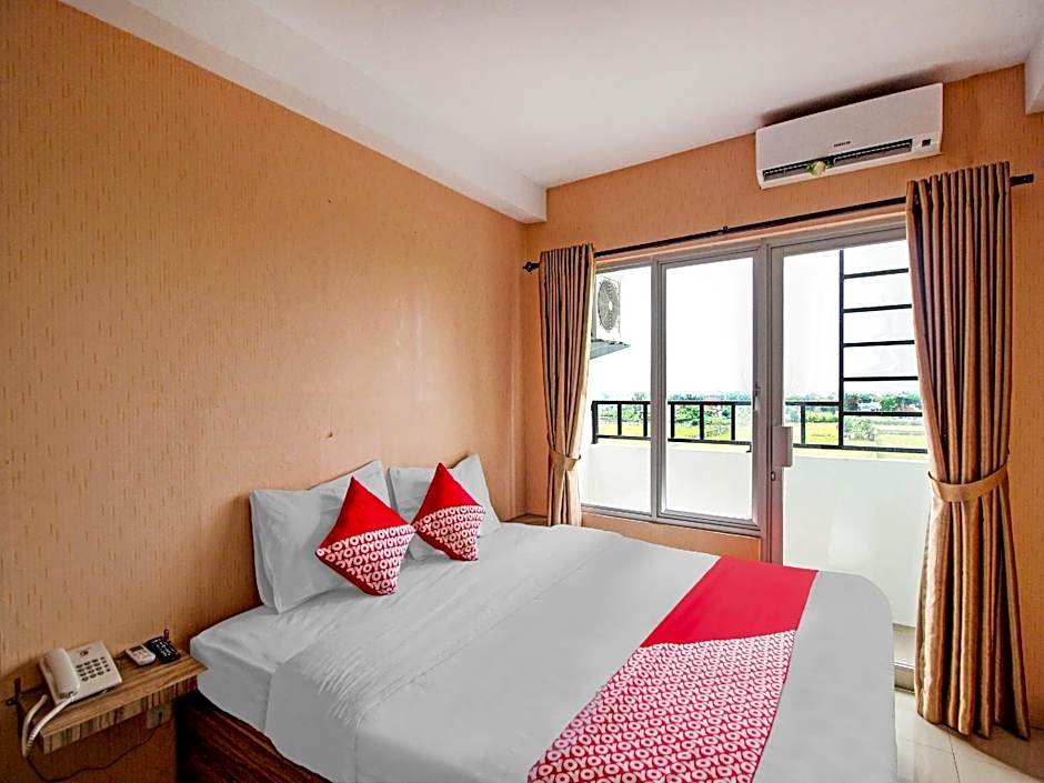 Super OYO 90245 Tridasa