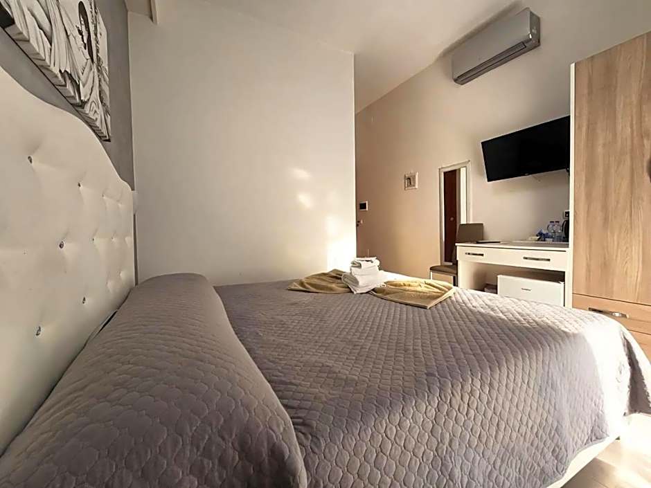 Donn'Anna Suite