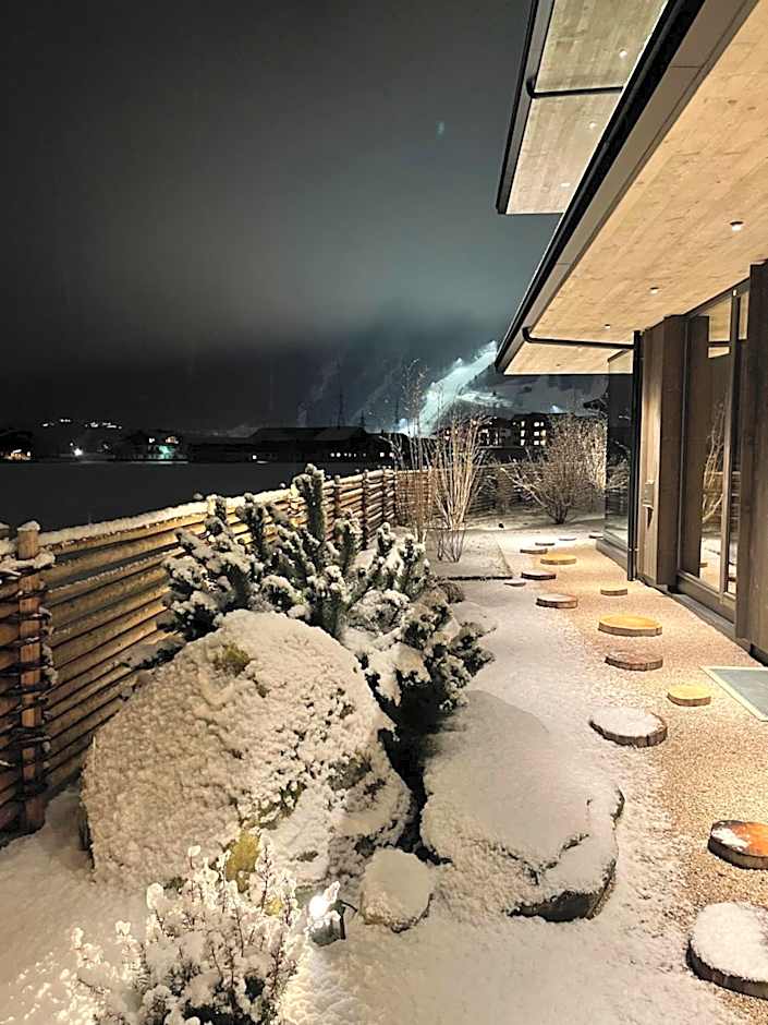 zelloon boutique hotel
