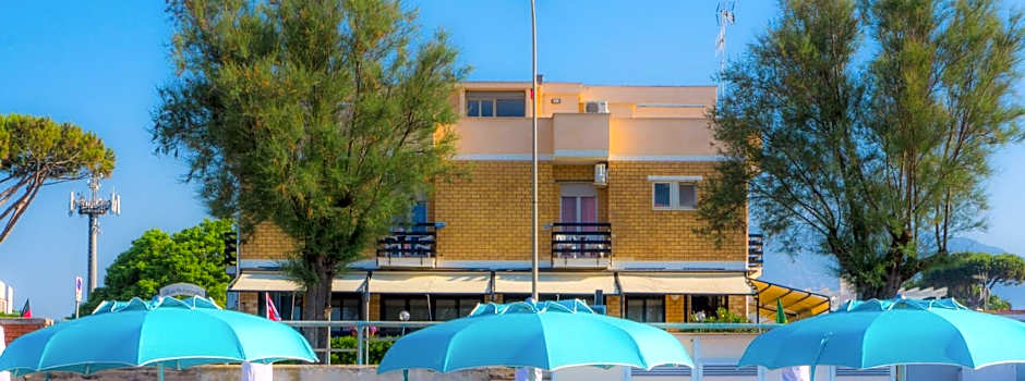 Piccolo Hotel
