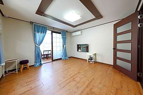 Geoje Hakdong Nuri Pension