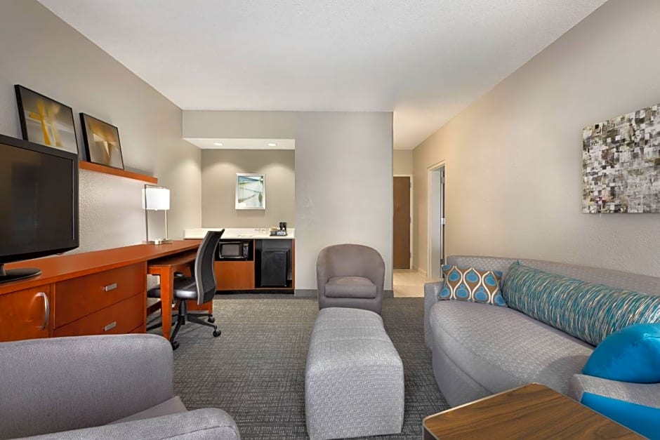 Courtyard Fort Myers Cape Coral