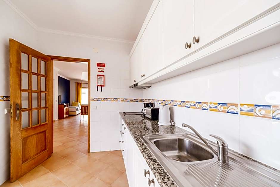 Oasis Beach Apartments