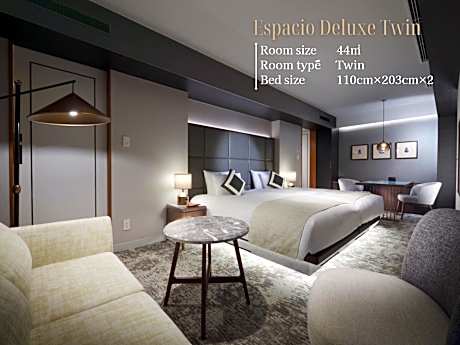 Deluxe Twin Room 36sqm - Non-Smoking