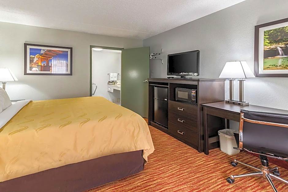 Quality Inn Goodlettsville