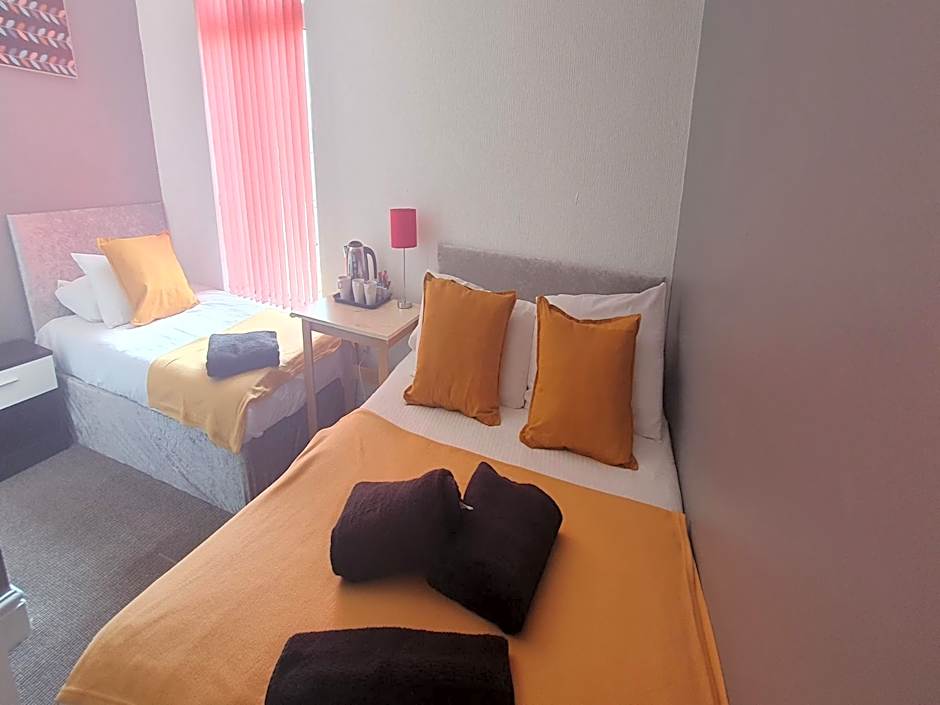 Las Palmas Hotel by the Sea