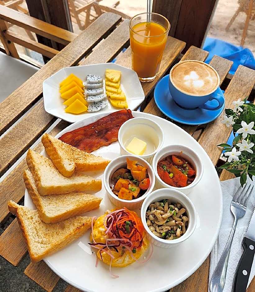 Blue Tao Beach Hotel