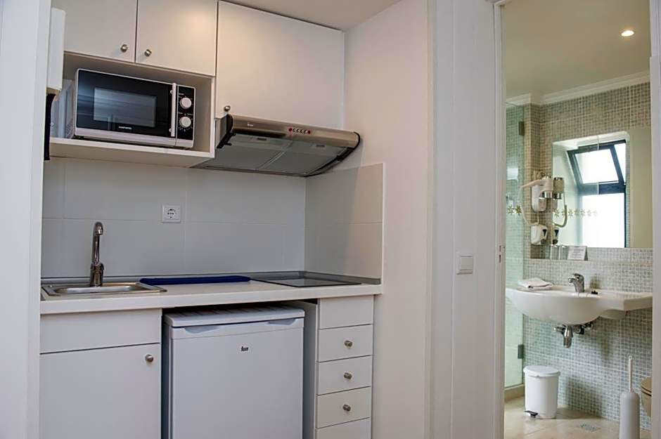 Dorisol Buganvilia Studio Hotel