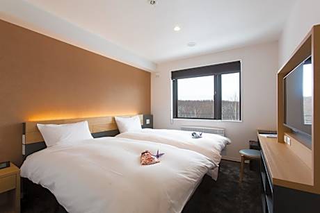 Deluxe Niseko Room (Upper Floor with Shower)