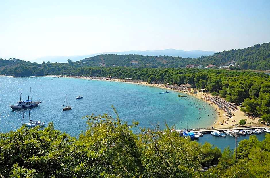 Skiathos Luxury Villa 2 Bedroom Villa Dyo Vromolimnos