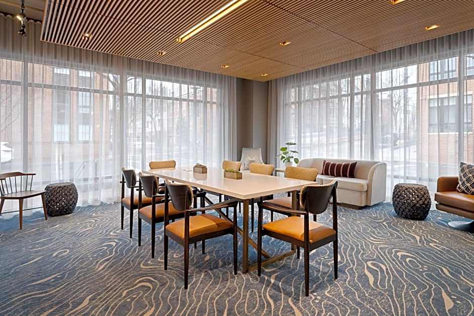 Hotel Indigo Old Town Alexandria By IHG