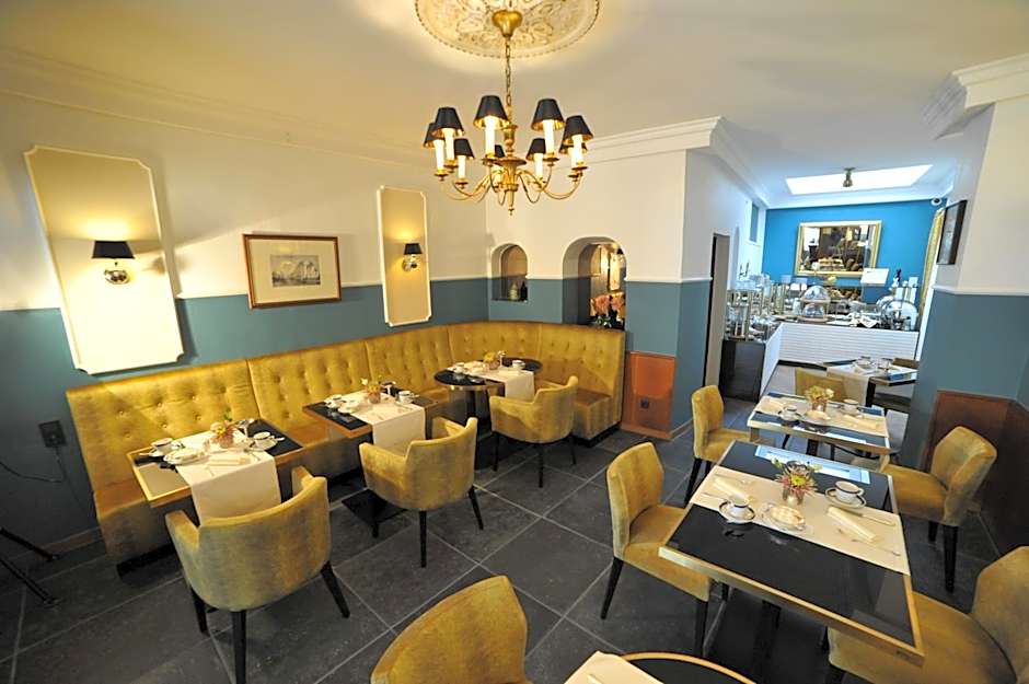 Hotel Rheinischer Hof