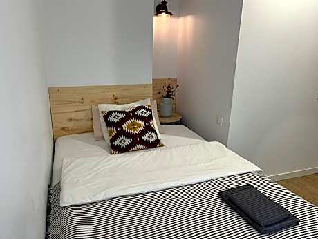 Single Room with Shared Bathroom