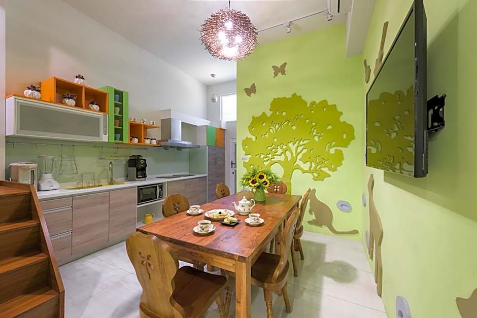 Luna's House