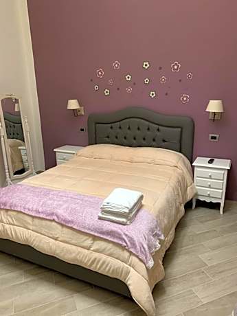 Deluxe Quadruple Room with Private Bathroom