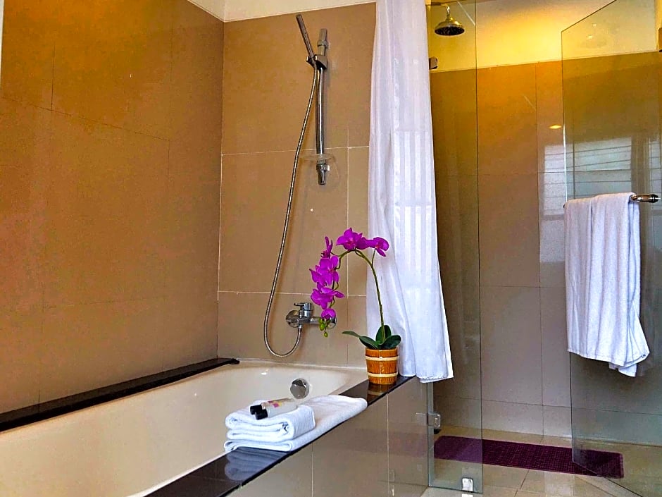 Sunset Residence Condotel