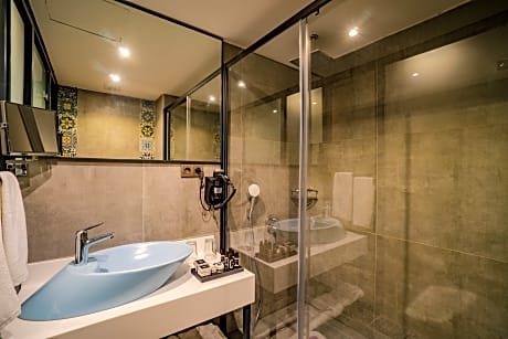 STANDARD DELUXE SINGLE USE