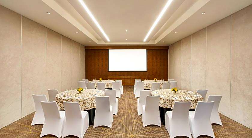 Hyatt Place Hyderabad/Banjara Hills