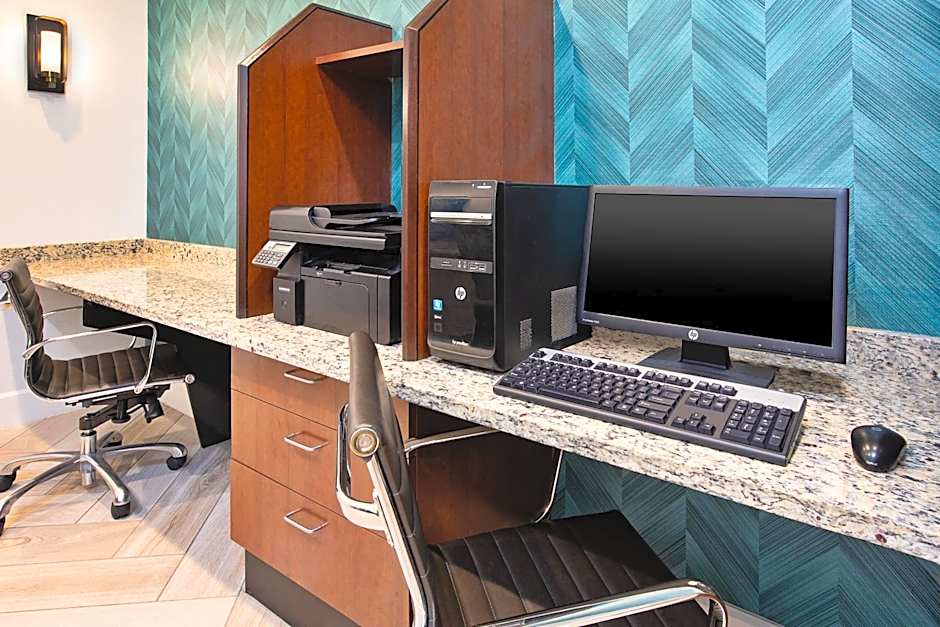 Staybridge Suites Lincoln North East By IHG