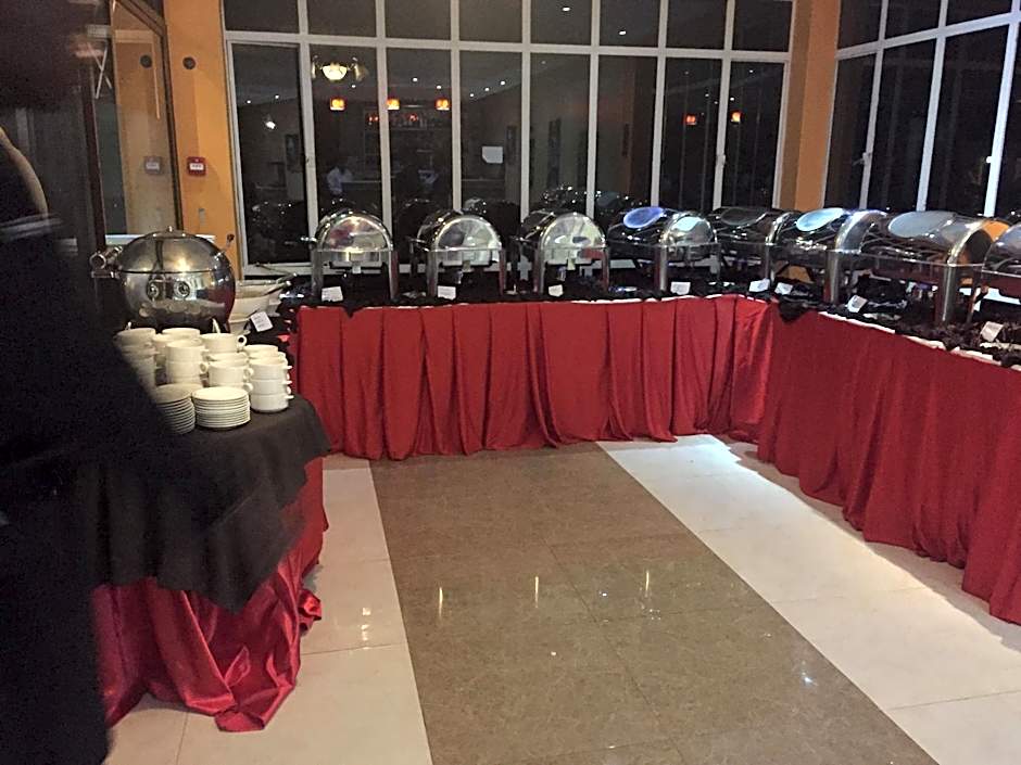 Falcon Heights Hotel