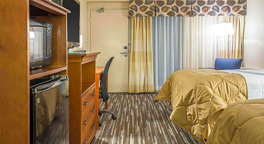 Lifestyle Inn Cedar Falls