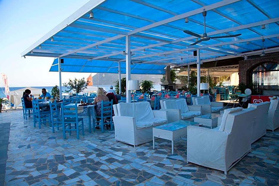 Sacallis Inn Beach Hotel