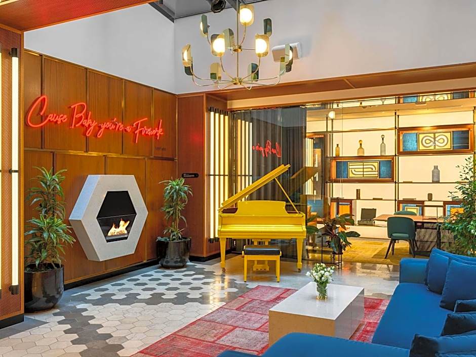 Pullman Budapest