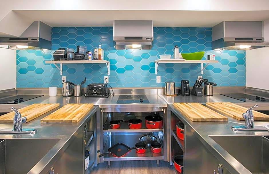 Jasper Downtown Hostel