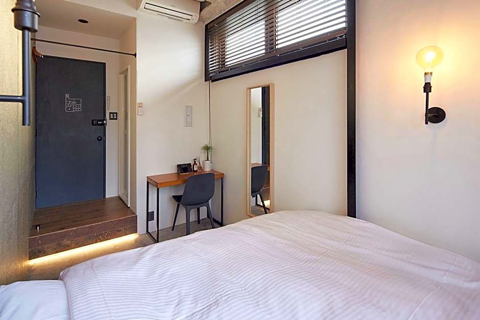 mizuka Imaizumi 1 - unmanned hotel -