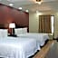 Red Roof PLUS+ & Suites Chattanooga - Downtown