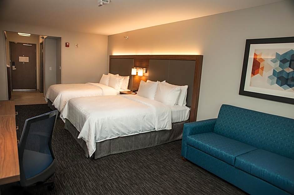 Holiday Inn Express Hotel & Suites Norfolk By IHG