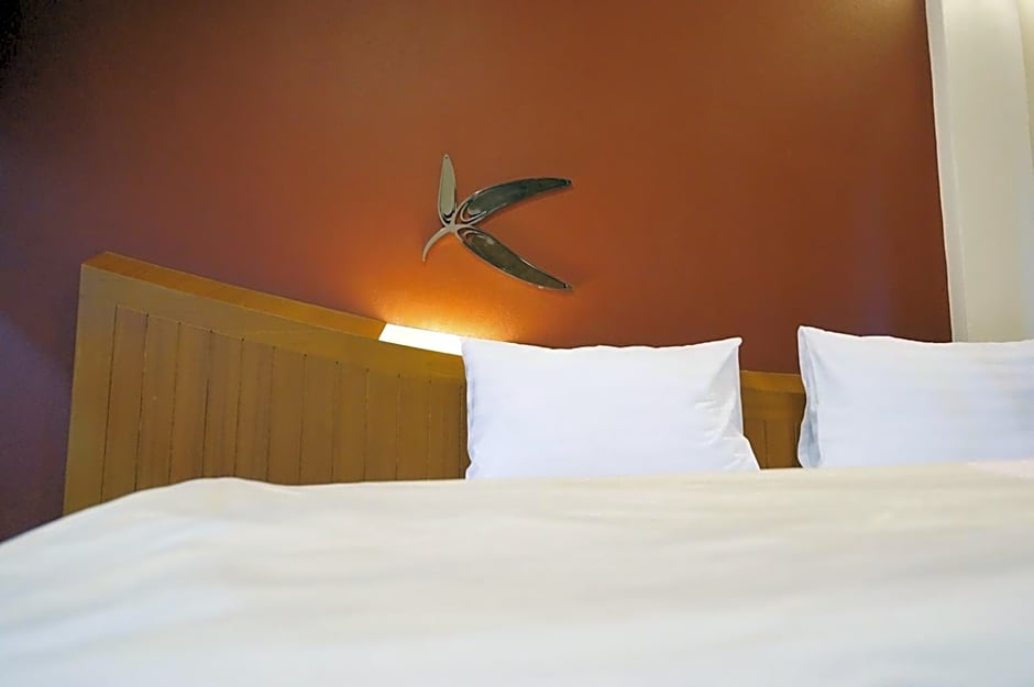 Photo 1 of 4 of Double Room