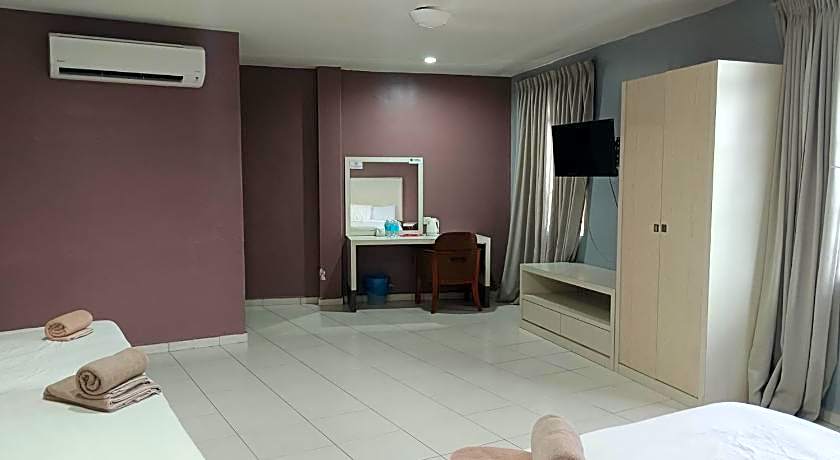 SR Inn Hotel Managed by Sun Inns