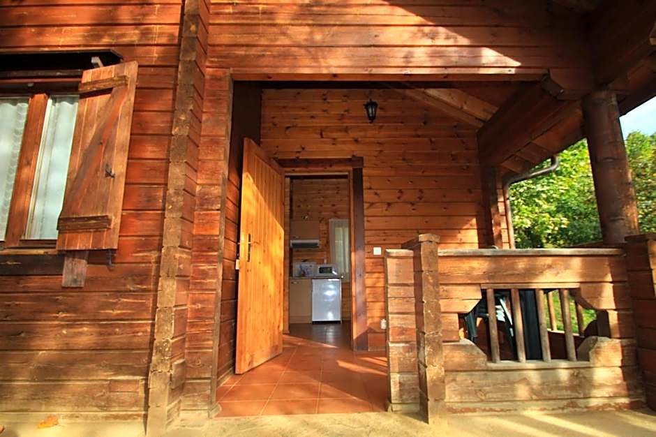 Hotel, Bungalows y Camping Viu