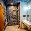 Social Stays - Santa Barbara's FIRST hostel on State Street
