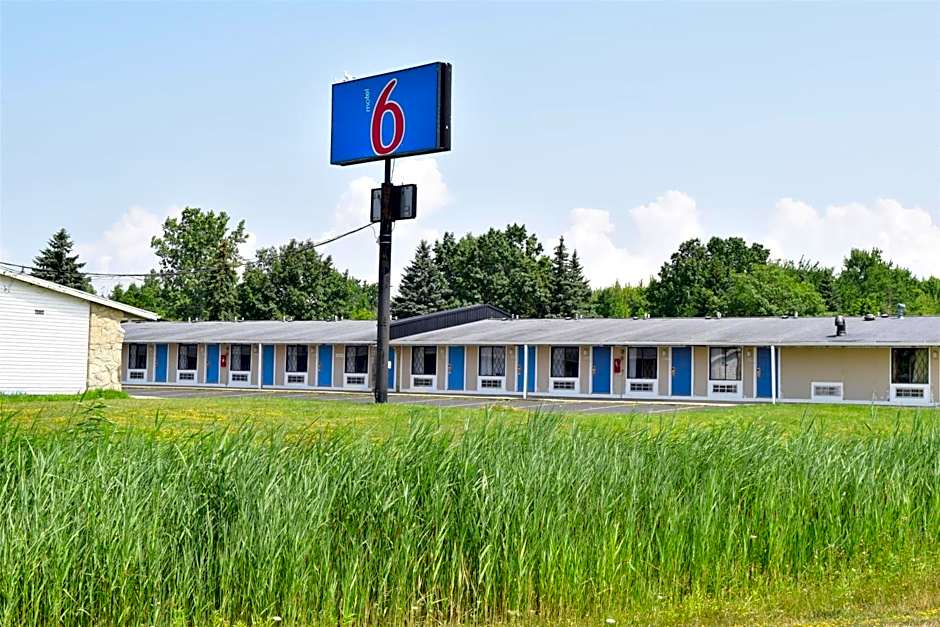 Motel 6-Hamburg, NY